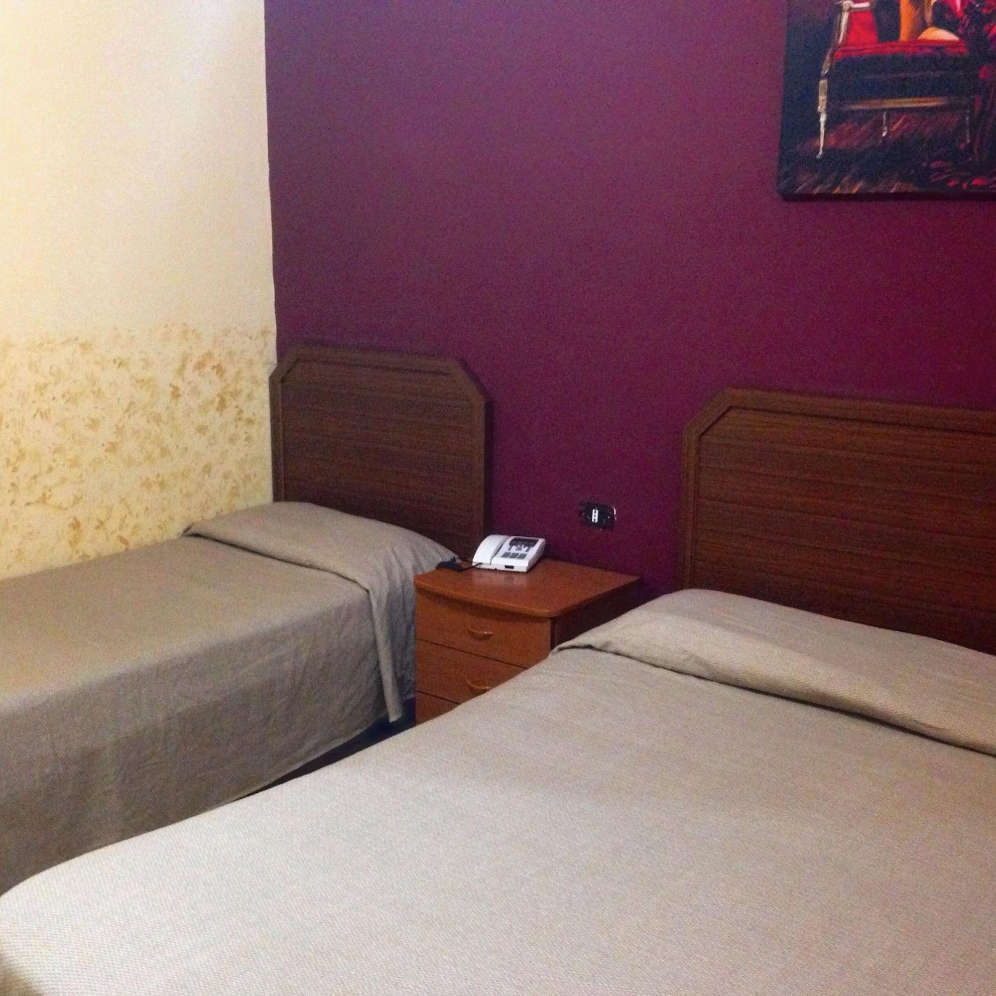 Hotel Poker Νάπολη Εξωτερικό φωτογραφία